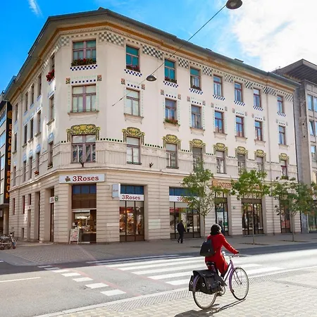 Fine Three-bedroom Gregorciceva Apartment Ljubljana