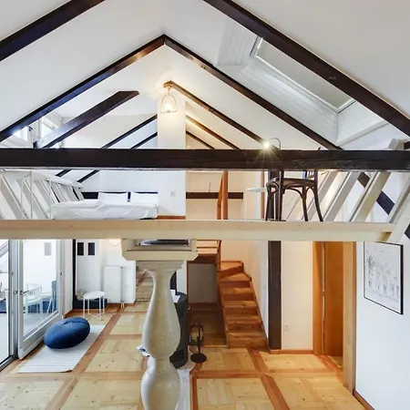 Fine Three-bedroom Gregorciceva Apartment