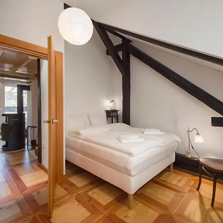 Apartment Fine Three-bedroom Gregorciceva *